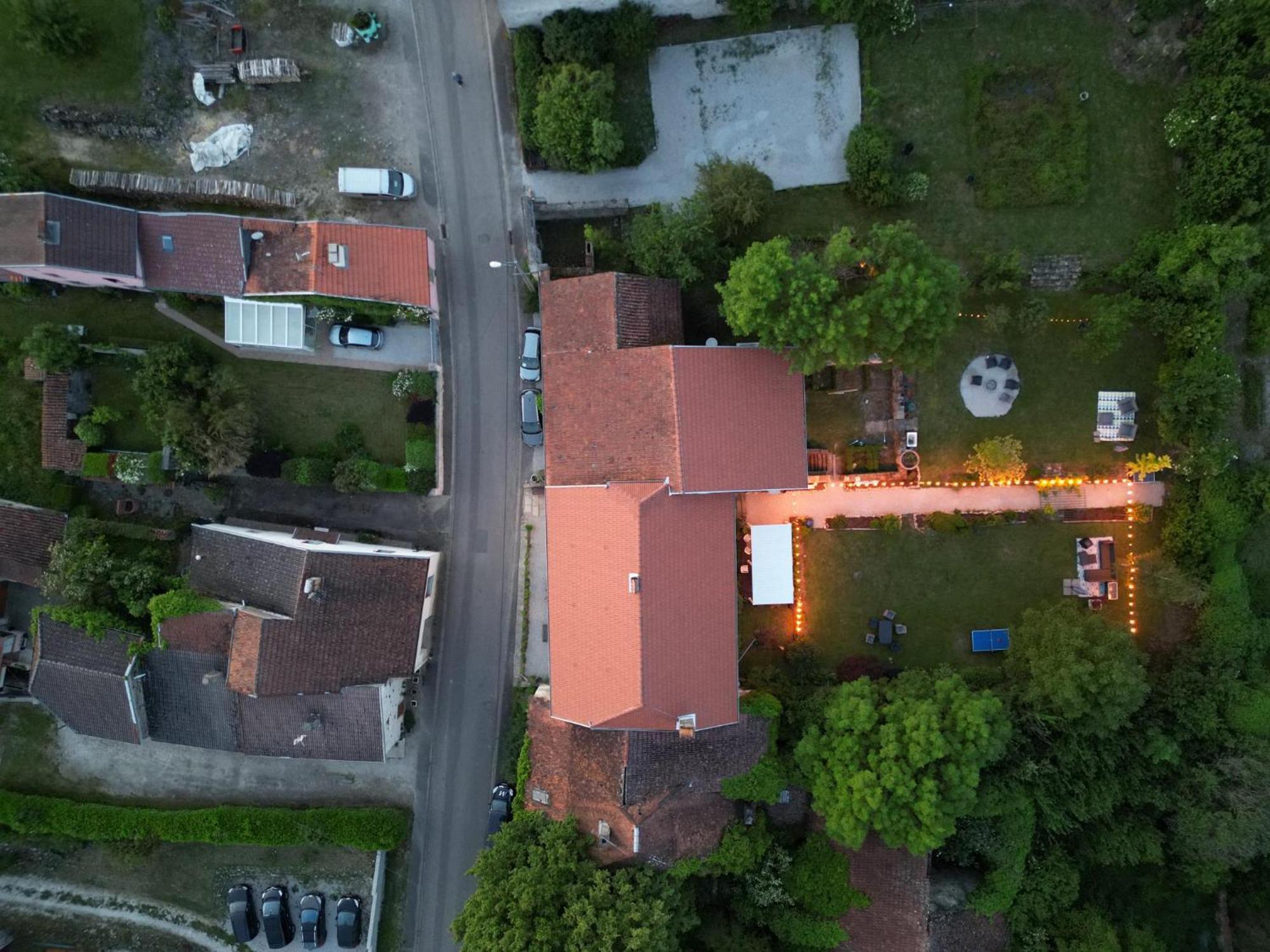Maison Egalite Melay  Εξωτερικό φωτογραφία